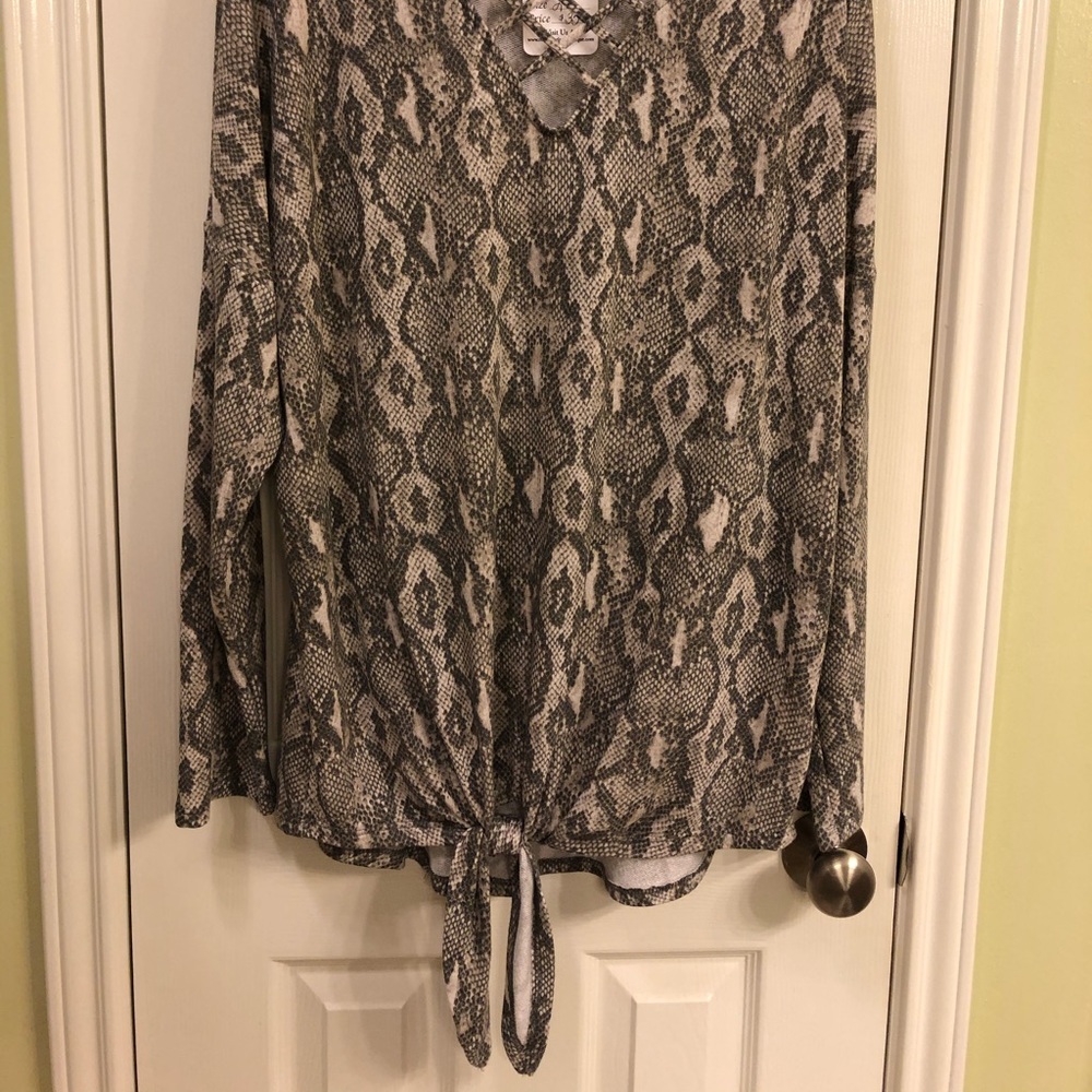 Ladies top